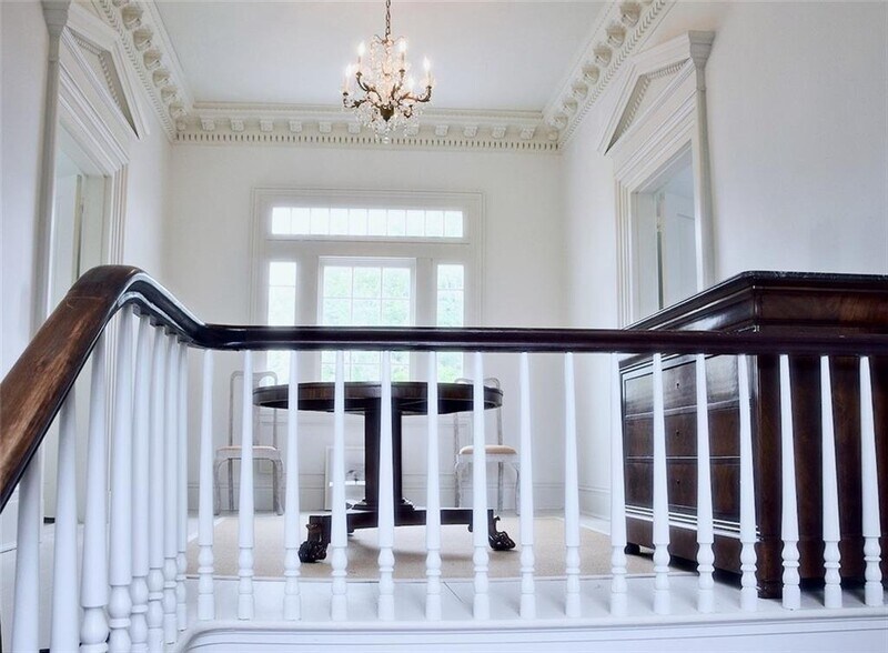 More Photos Of 415 Main St, Arrow Rock Specialty For Sale