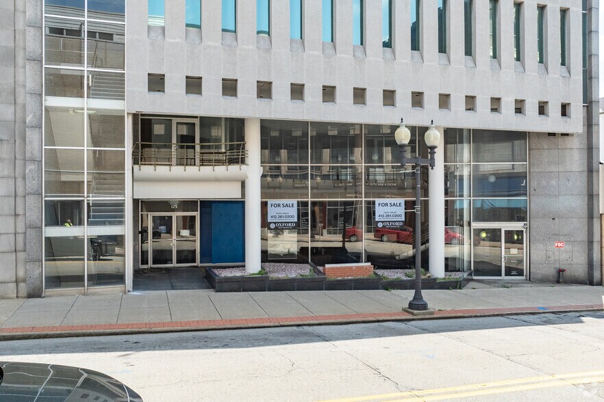 More Photos Of 125 S Main St, Greensburg Bank For Sale