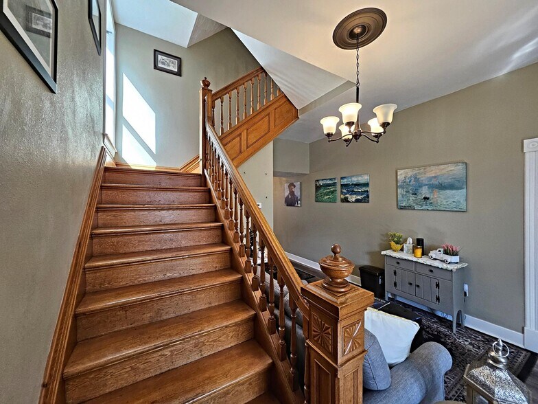 More Photos Of 116 Center St, Saint Marys Office Residential For Sale