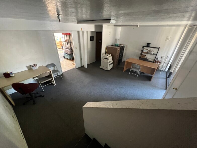 More Photos Of 3250 Monier Cir, Rancho Cordova Manufacturing For Lease