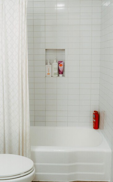 More Photos Of 1401 Olive Ave, Huntington Beach Apartments For Sale