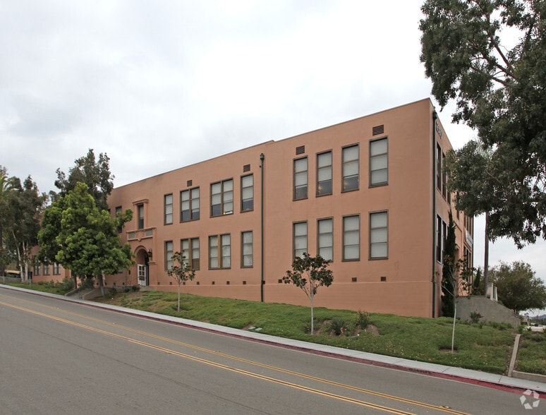 More Photos Of 2820 Historic Decatur Rd, San Diego Unknown For Lease