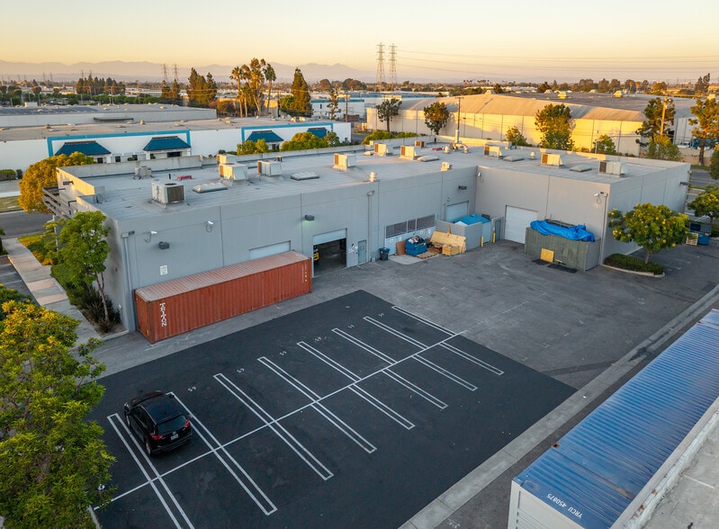 More Photos Of 7445-7455 Lampson Ave, Garden Grove Warehouse For Sale
