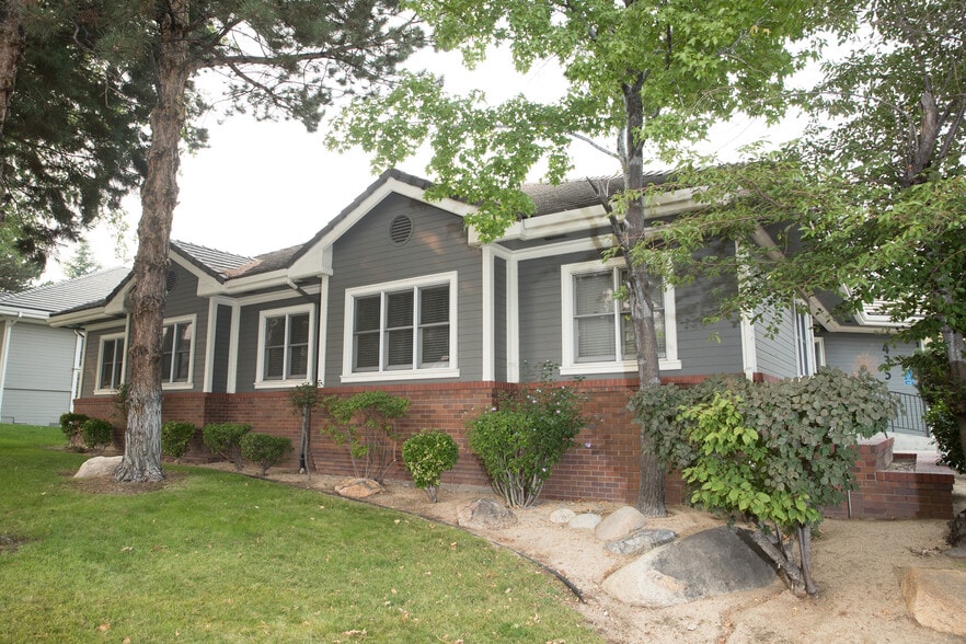 More Photos Of 435 W Plumb Ln, Reno Office For Sale