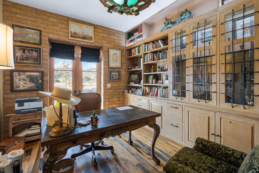 More Photos Of 51238 N Pinal Ranch Rd, Miami Land For Sale