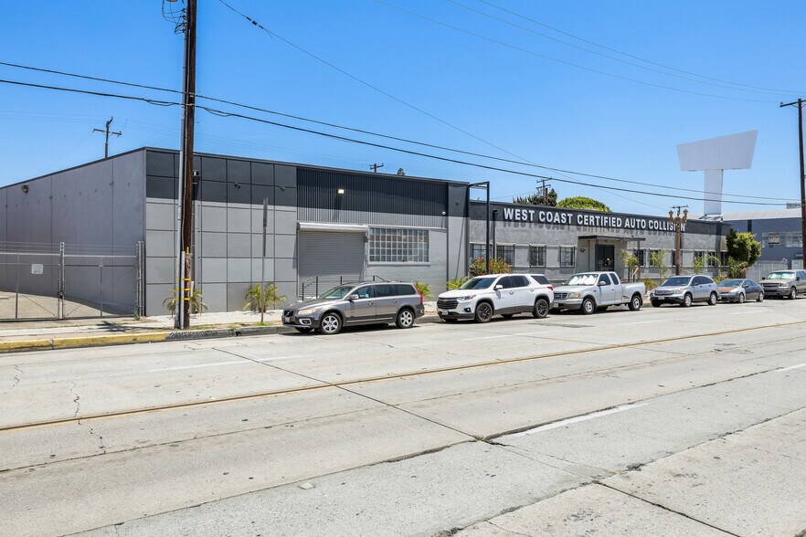 More Photos Of 5013-5017 Telegraph Rd, Los Angeles Light Manufacturing For Sale