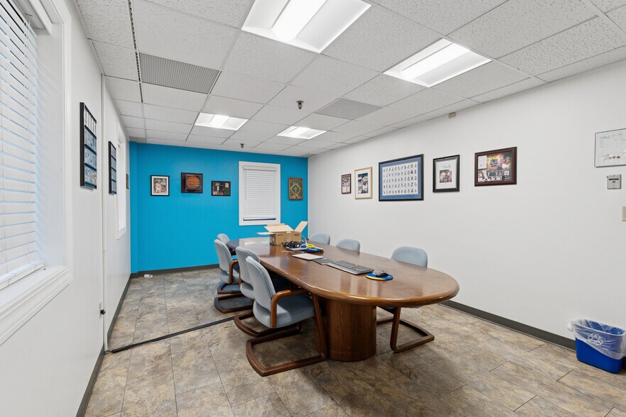More Photos Of 122 Avenue of Industry, Waterbury Distribution For Sale