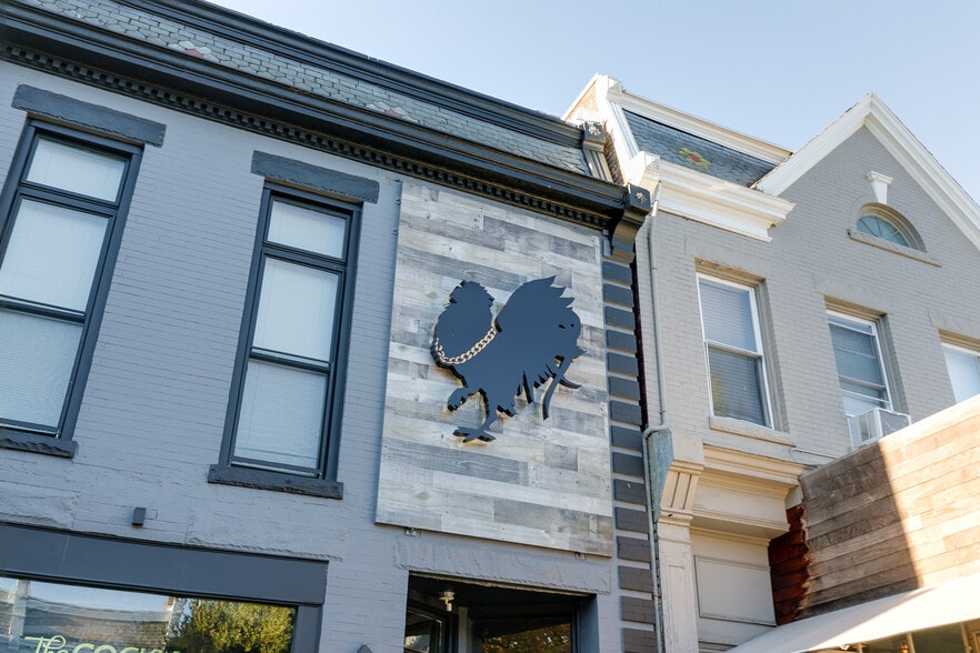 More Photos Of 2523 W Main St, Richmond Storefront Retail Residential For Sale