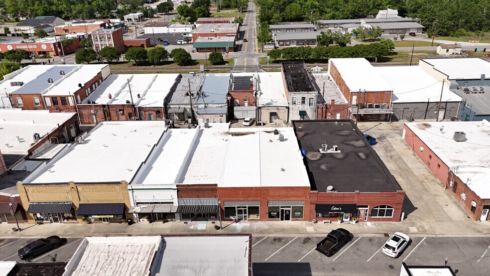 More Photos Of 116 E Meadows St, Vidalia Storefront For Sale