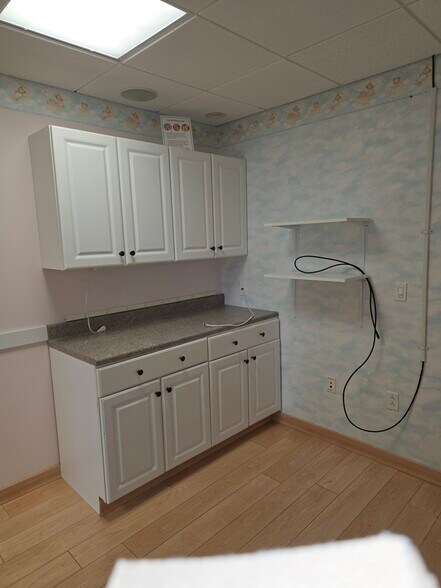 More Photos Of 380 Merrimack St, Methuen Medical For Sale