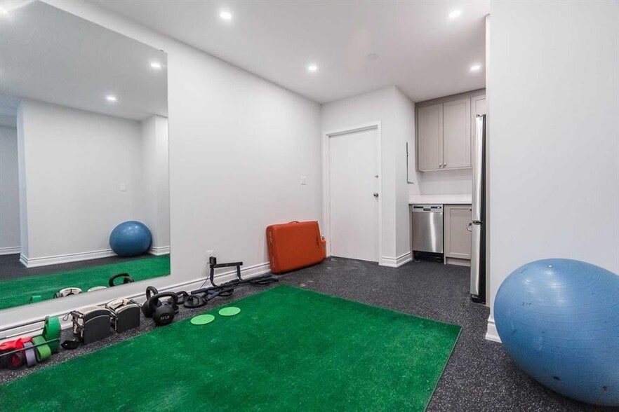 More Photos Of 388 Queen St E, Toronto Storefront Retail Office For Sale