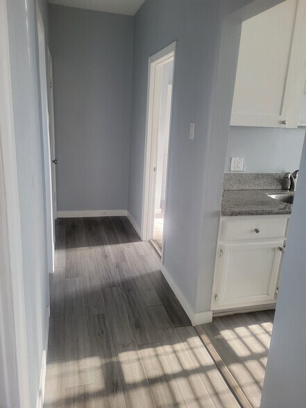 More Photos Of 1050 E Hellman St, Long Beach Apartments For Sale
