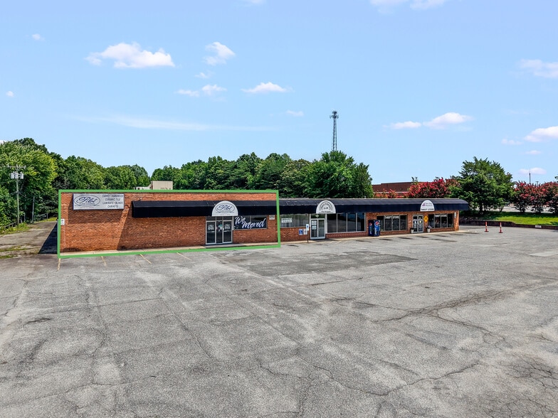 Primary Photo Of 945 NC Highway 66 S, Kernersville Storefront For Lease
