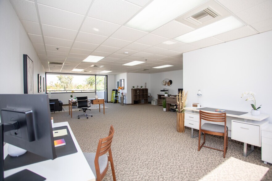 More Photos Of 69550 US Highway 111, Rancho Mirage Storefront Retail Office For Sale