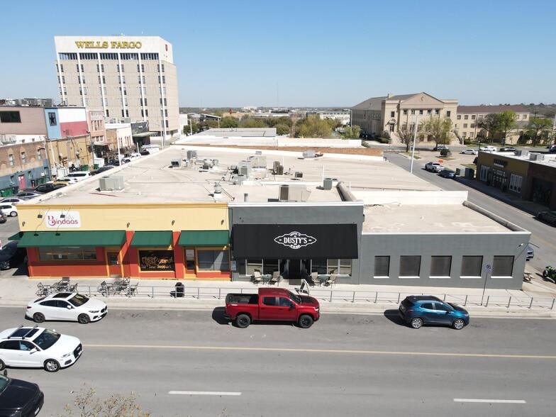 More Photos Of 119 S Elm St, Denton Storefront For Lease