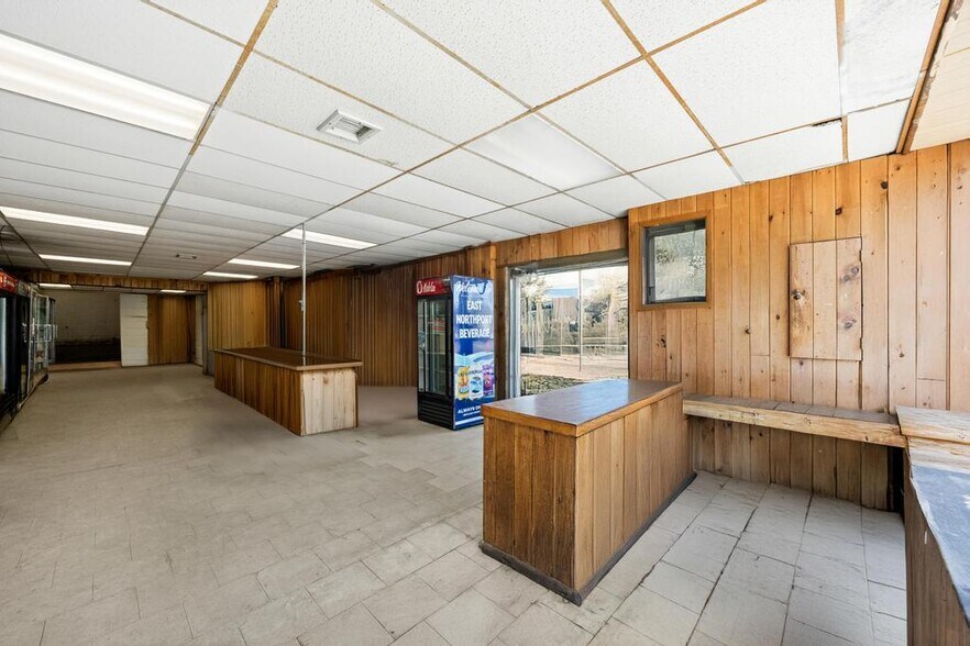 More Photos Of 308 Larkfield Rd, East Northport General Retail For Sale