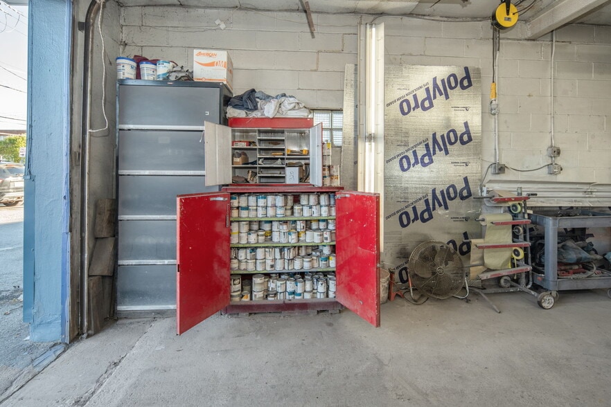 More Photos Of 1907 Van Vranken Ave, Schenectady Auto Repair For Sale