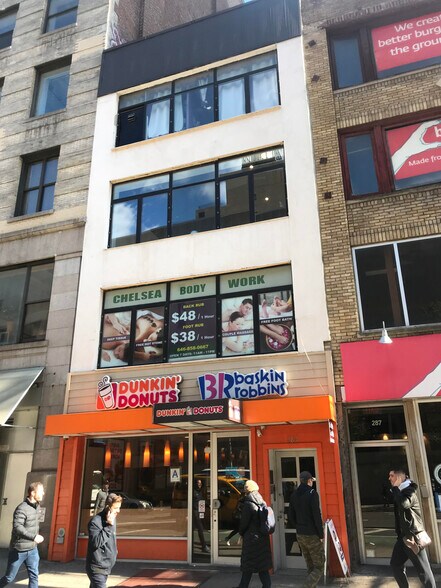 More Photos Of 289 Seventh Ave, New York Medical For Lease