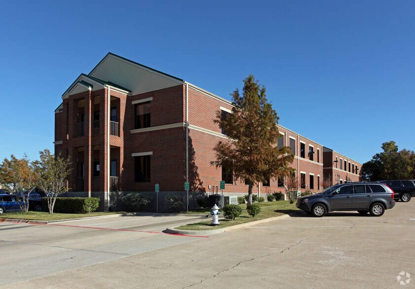 More Photos Of 2305 Ridge Rd, Rockwall Coworking Space