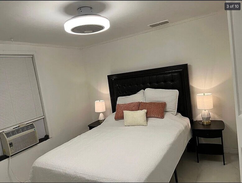 More Photos Of 1735 Timocuan Way, Longwood Apartments For Sale