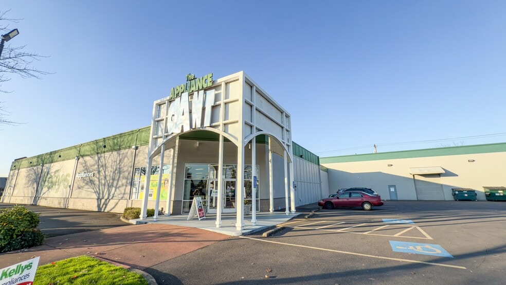 More Photos Of 1465 W 7th Ave, Eugene Freestanding For Sale