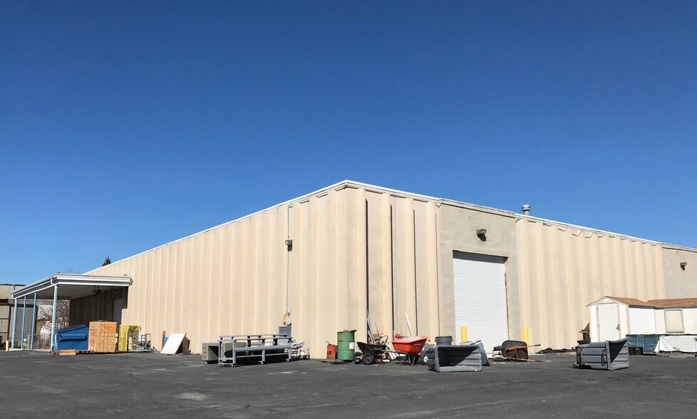 More Photos Of 875 S Chestnut St, Salt Lake City Warehouse For Lease