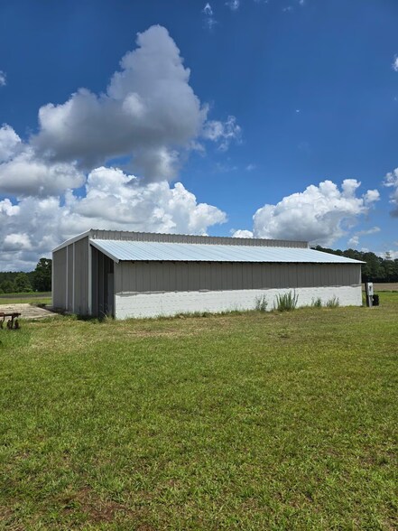 More Photos Of 2751-2783 Joe Brown Hwy N, Chadbourn Flex For Lease