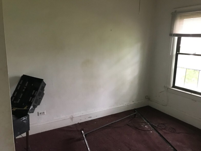 More Photos Of 3425 E 128th St, Cleveland Apartments For Sale