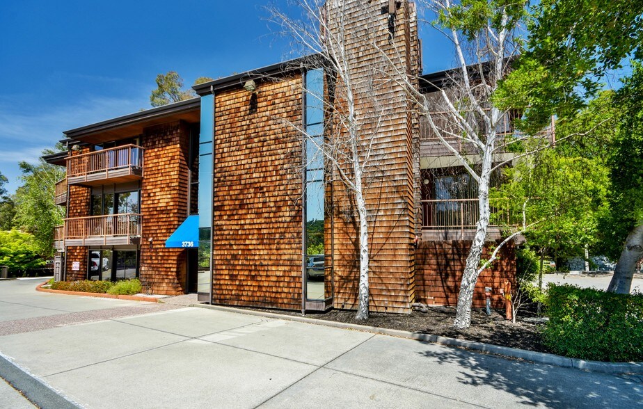More Photos Of 3736 Mount Diablo Blvd, Lafayette Office For Lease