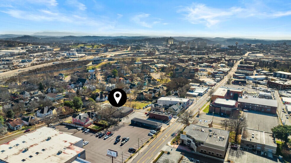 More Photos Of 315 Gill Ave, Knoxville Medical For Lease