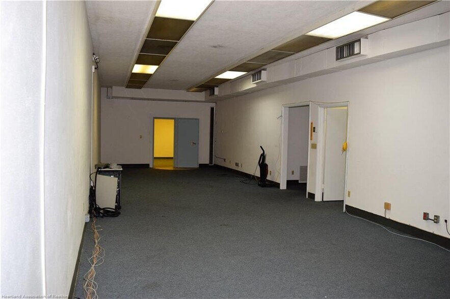 More Photos Of 2 W Main St, Avon Park Office Residential For Sale