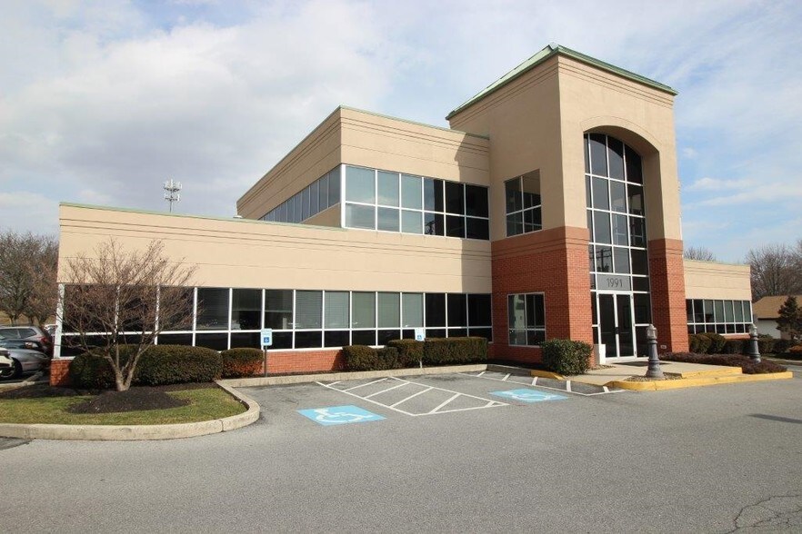 More Photos Of 1991 State Hill Rd, Wyomissing Medical For Lease