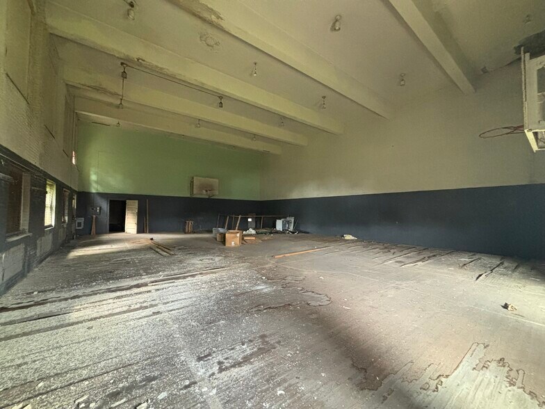 More Photos Of 215 Broadway St, Buffalo Office For Sale