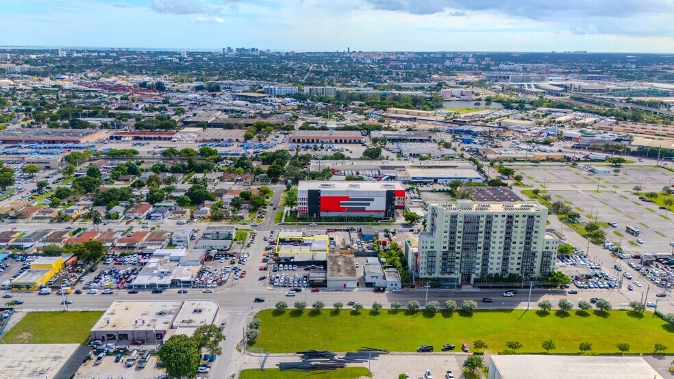 More Photos Of 3501 NW 35th st, Miami Land For Lease