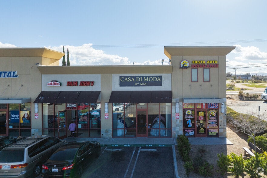 More Photos Of 17003 Bear Valley Rd, Hesperia Restaurant For Lease