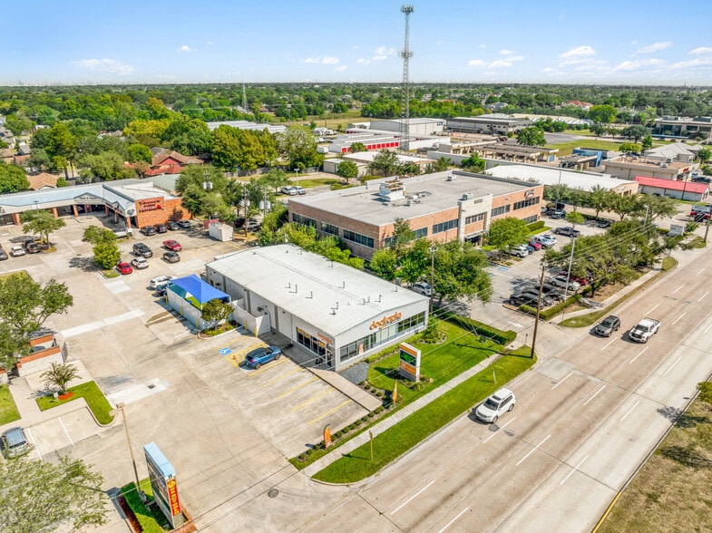 More Photos Of 6015 Fairmont Pky, Pasadena Freestanding For Sale