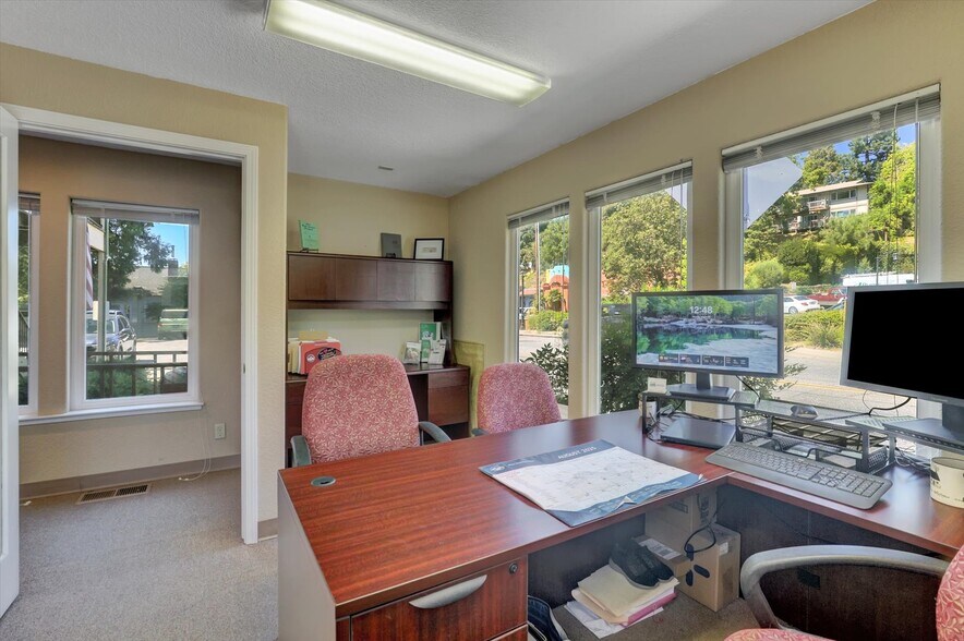 More Photos Of 231 E Main St, Grass Valley Office For Sale