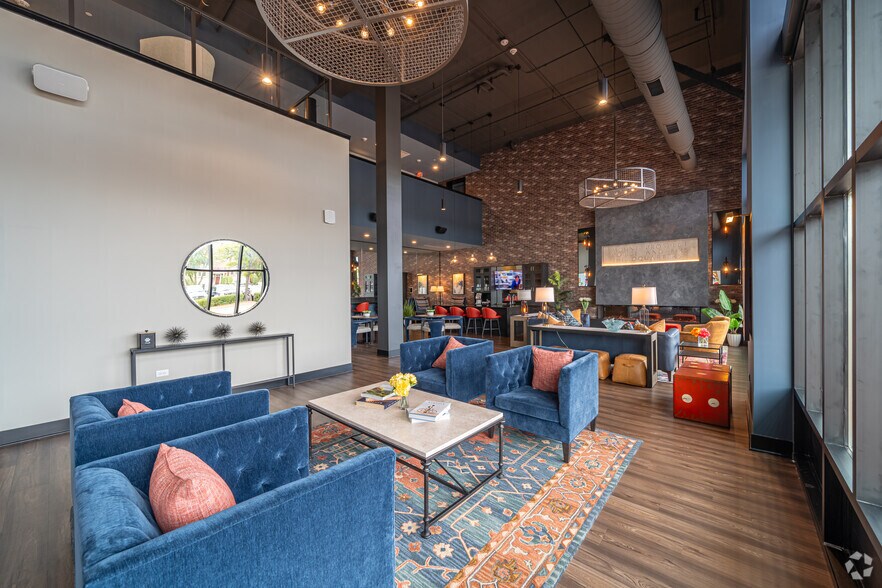 More Photos Of 122 E Northwest Hwy, Mount Prospect Apartments For Lease