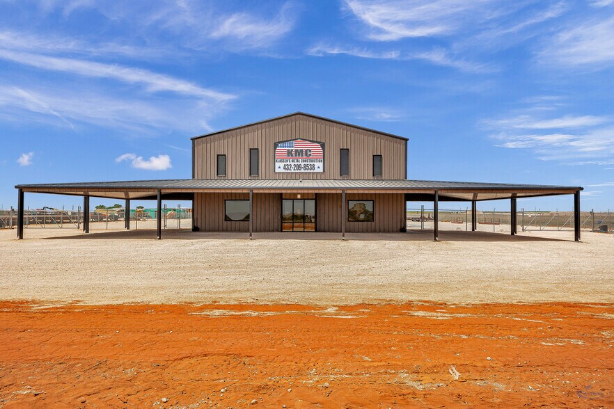 More Photos Of 716 US 385, Seminole Manufacturing For Sale