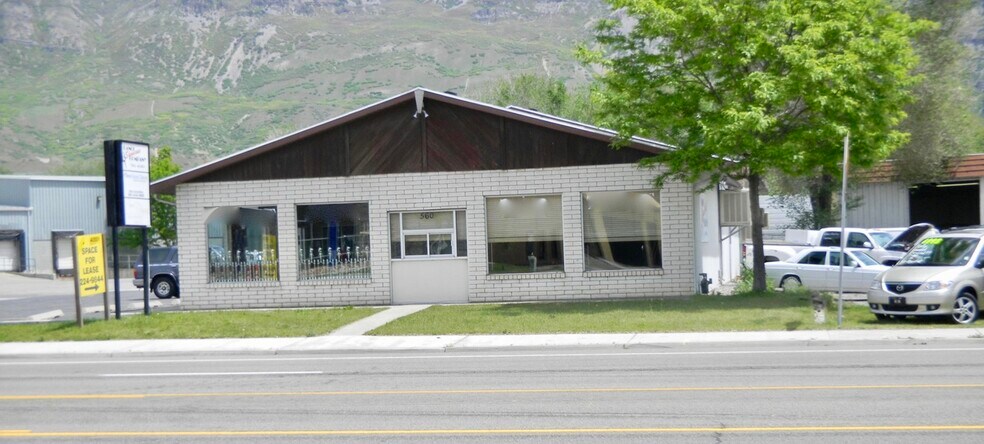 More Photos Of 560-564 W State Rd, Pleasant Grove Auto Dealership For Sale