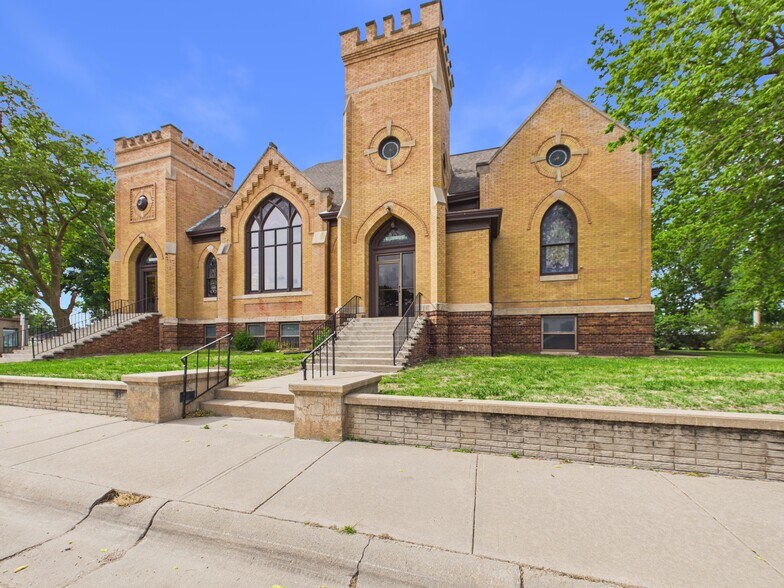 Primary Photo Of 220 E 6th St, Minden Office Residential For Sale