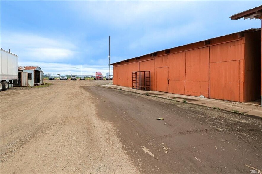 More Photos Of 788 E Childs Ave, Merced Warehouse For Lease