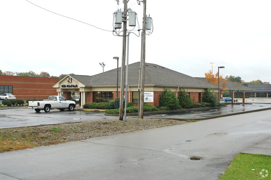 More Photos Of 600 E Lewis and Clark Pky, Clarksville Bank For Sale