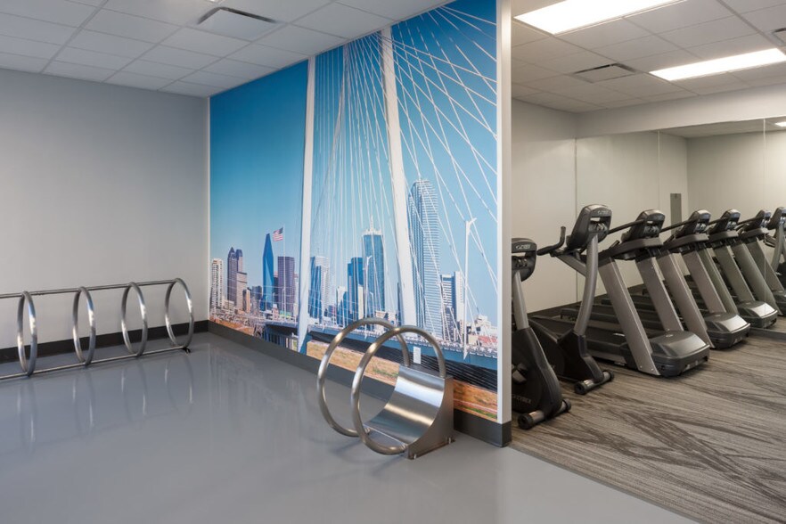 More Photos Of 6060 N Central Expy, Dallas Office For Lease