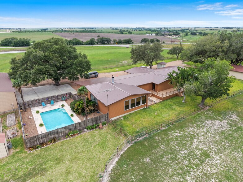 More Photos Of 119 FM 1891, Shiner Land For Sale