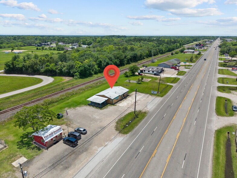 More Photos Of 12605 Highway 6, Santa Fe Bar For Sale