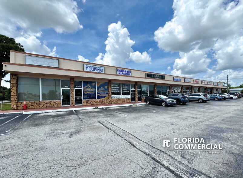 Primary Photo Of 4430-4486 SE Federal Hwy, Stuart Unknown For Lease