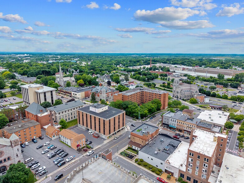 More Photos Of 144 Genesee St, Auburn Office For Sale