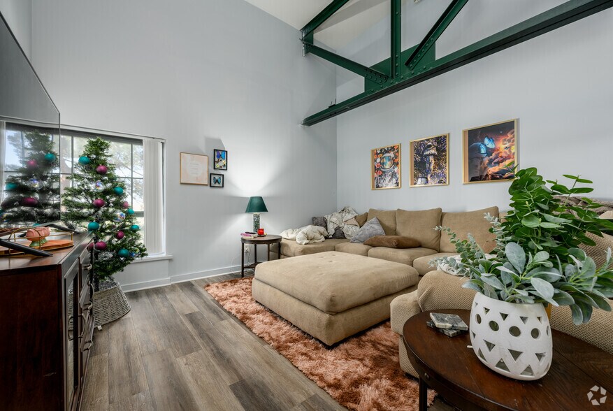 More Photos Of 115 West St, Battle Creek Apartments For Sale