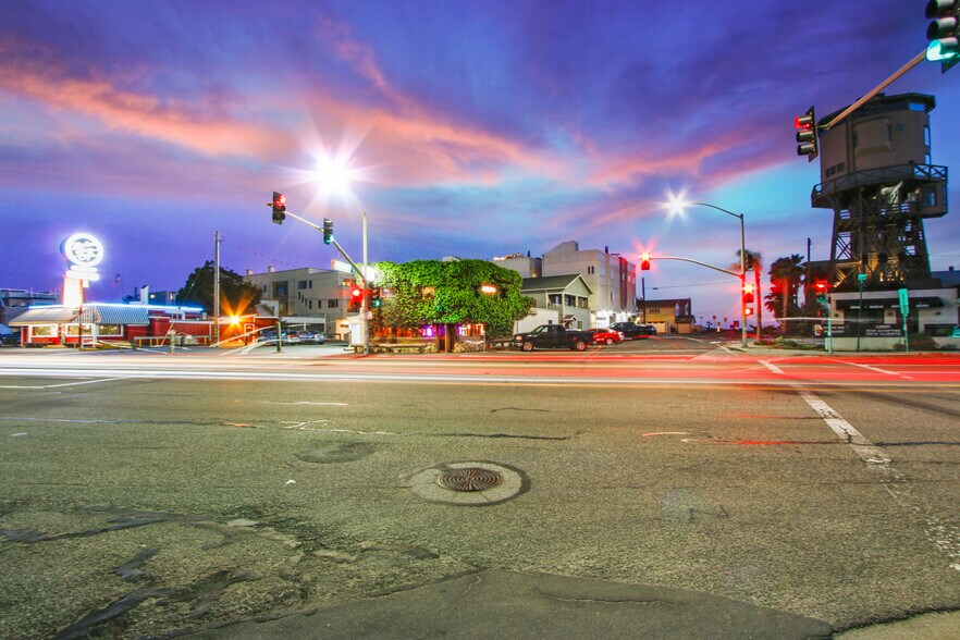 More Photos Of 16321 Pacific Coast Hwy, Sunset Beach Bar For Sale